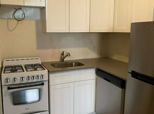 221 Berkeley Pl APT 1, Brooklyn, NY 11217