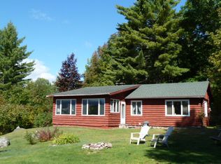 957 Hurricane Rd, Keene, NY 12942