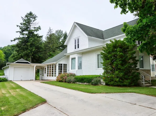 509 Western AVENUE, Plymouth, WI 53073