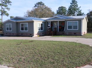 5569 Arapaho St, Keystone Heights, FL 32656