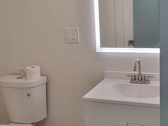 3rd image of 45-45A Fruit St #45-A