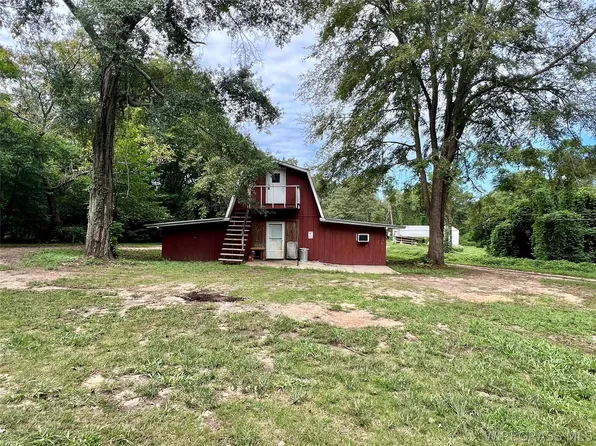 220 White Dr, Troy, AL 36081