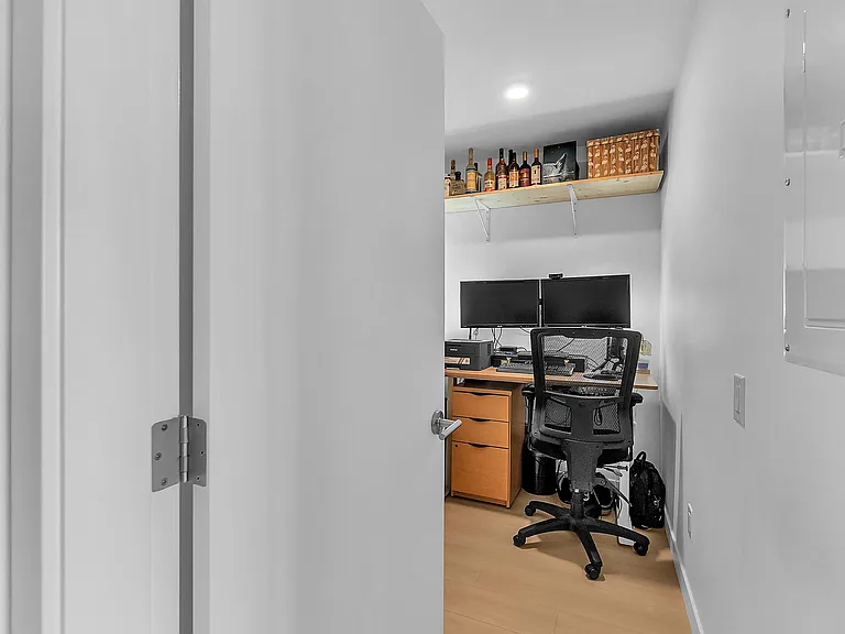 626 Claremont St #2503 — Photo 15
