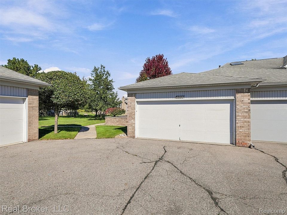 14745 Mystic Ct, photo 10