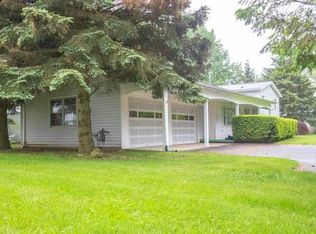 502 Salt Rd, Webster, NY 14580