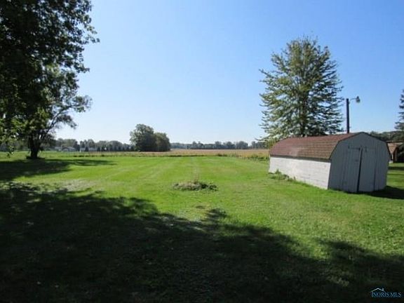 5th image of 701 Spencerville St