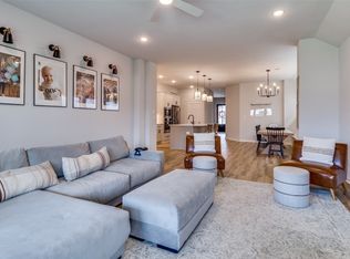 1848 Leo Dr, Van Alstyne, TX 75495