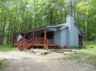 1375 E Alpine Dr, Terra Alta, WV