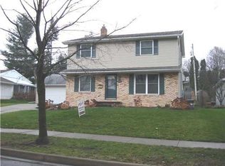 3333 Glasgow Dr, Lansing, MI