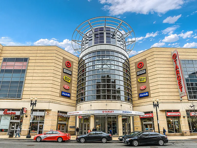 Nearby shopping