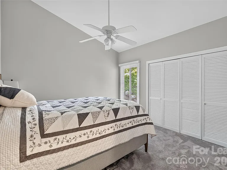 185 Riverview Ter — Photo 21