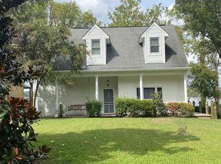 1420 Riverside Dr, Bryans Road, MD 20616