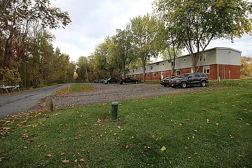 162 Miller Rd #3C