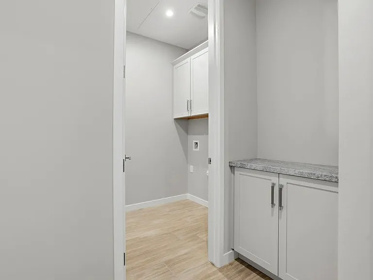 943 Cumberwood Ct — Photo 10