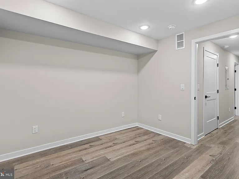 2528 N Hope St #1 — Photo 22