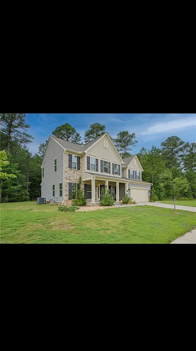 4 bed, 2.5 bath, 2818 sqft, $3,850 — Photo 1