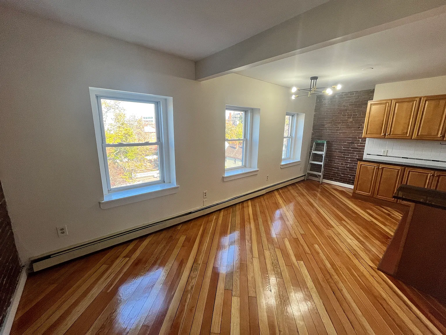 2 bed, $2,300 — Photo 4