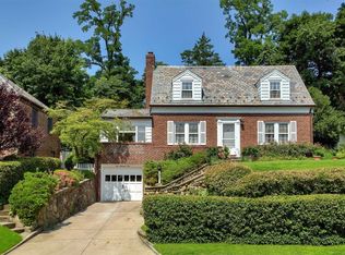 101 Shoreview Rd, Manhasset, NY 11030