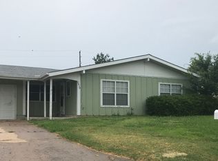 2410 NW 30th St, Lawton, OK 73505