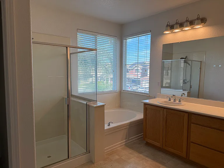 10839 Lands End Dr — Photo 33