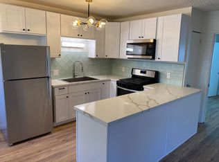 412 W Padre St #E, Santa Barbara, CA 93105