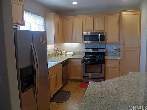 4th image of 26081 Iris Ave Unit E
