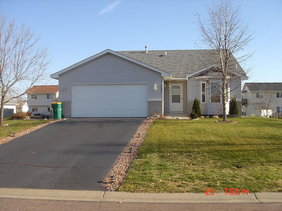1st image of 11523 Van Buren Ct NE