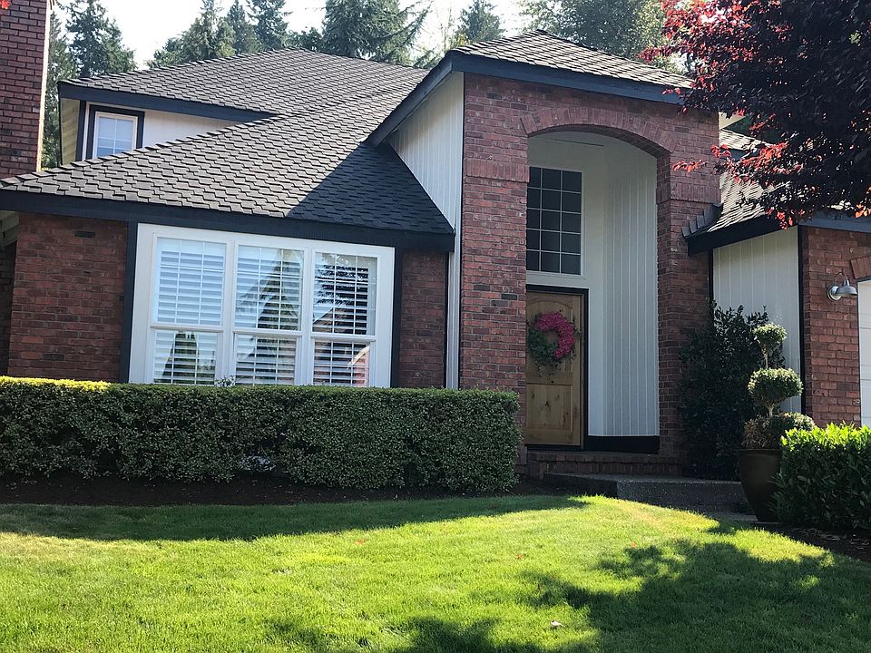 2nd image of 2732 17th Ave SE