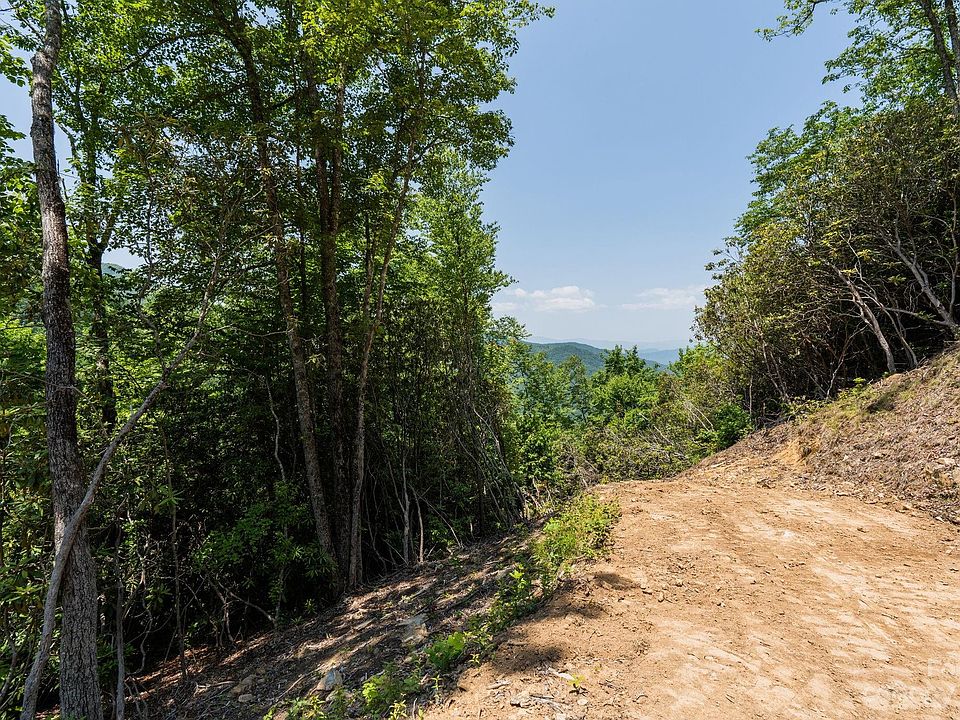 345 Cardinal Bluff Dr Whittier, NC Zillow