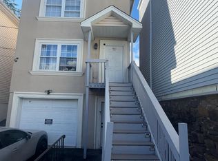 61 N 4th St FLOOR 2, Paterson, NJ 07522