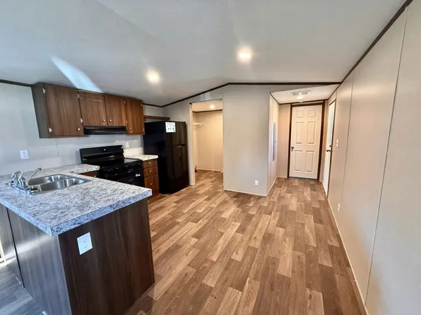 Rocky Top Estates, 751 Kernodle Ln #1052, Graham, NC 27253