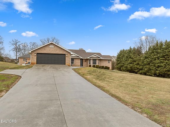 2nd image of 3732 Bent Rd