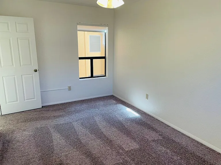 155 S Canyon Diablo Rd #25 — Photo 18
