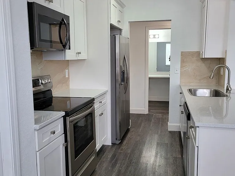 2558 Robert Trent Jones Dr #1424 — Photo 9