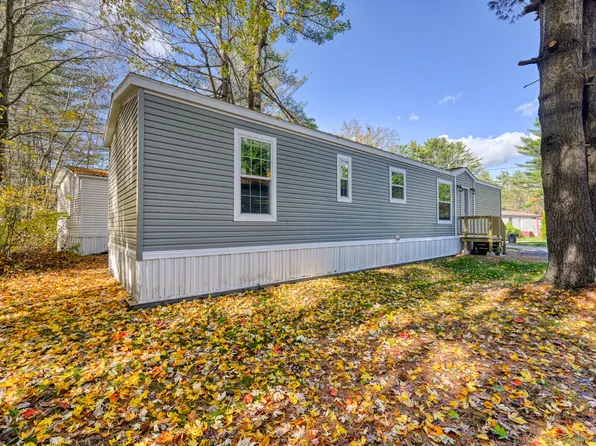 10 Victoria Drive, Waterville, ME 04901