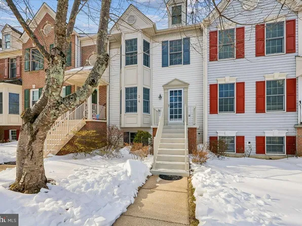 24 Steeple Ct, Germantown, MD 20874