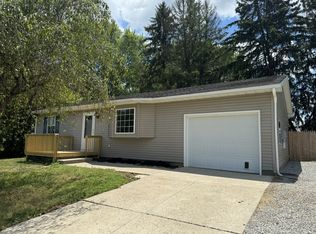 11 Rallen Dr, The Plains, OH 45780