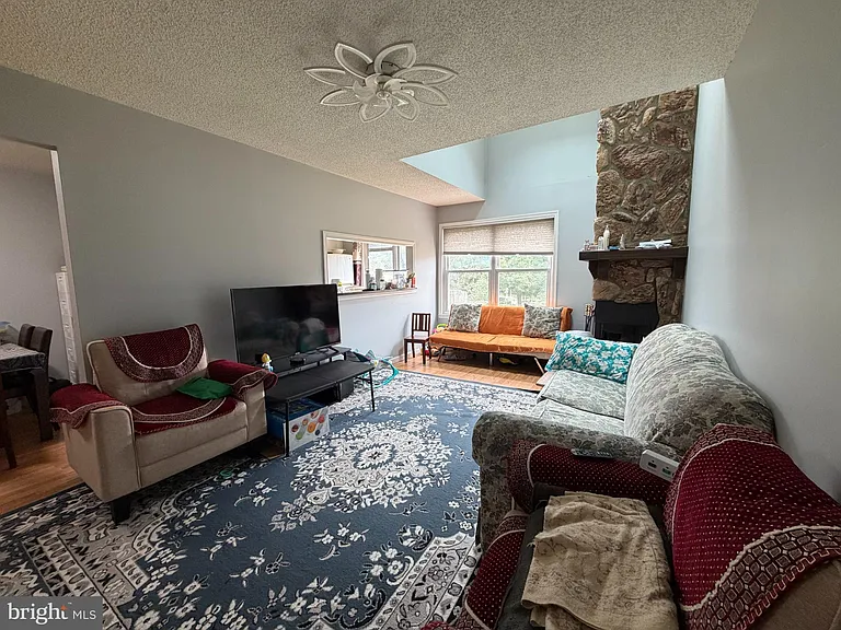 99 Brookview Cir — Photo 10