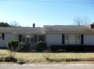 106 Glover Rd, Spartanburg, SC 29303