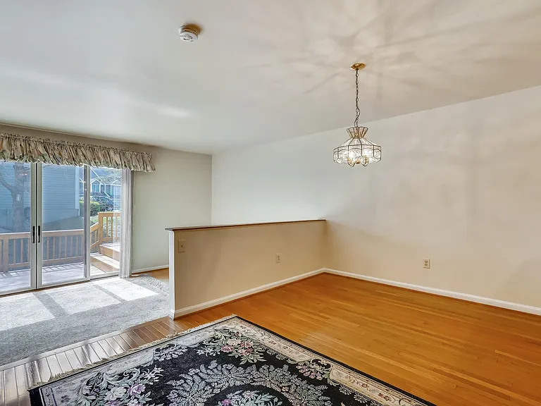 5205 Columbia Rd #9 — Photo 14
