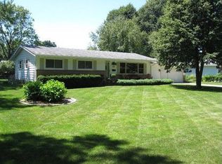 5721 Crabapple Ln, Madison, WI 53711