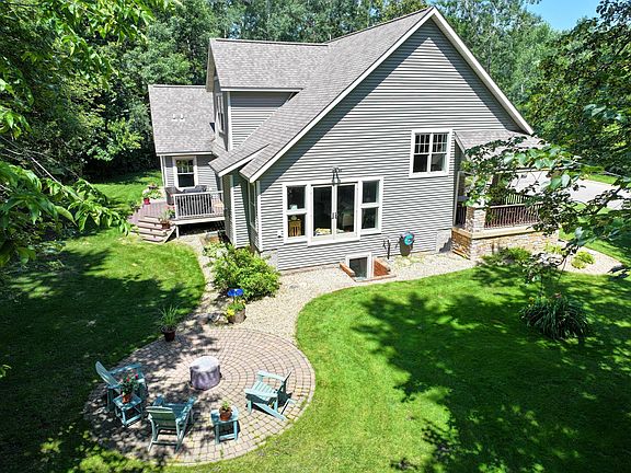 3rd image of 6750 Ida View Dr NW