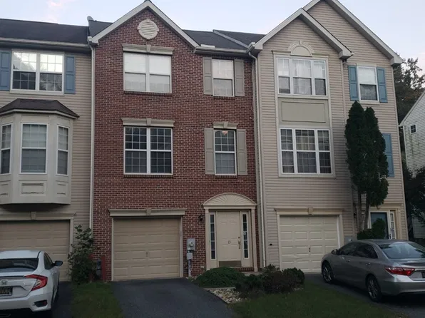 13 Brittany Ln, Bear, DE 19701