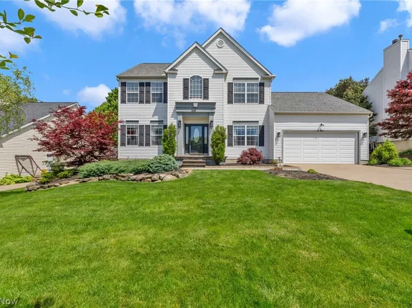 386 Weatherstone Dr, Wadsworth, OH 44281