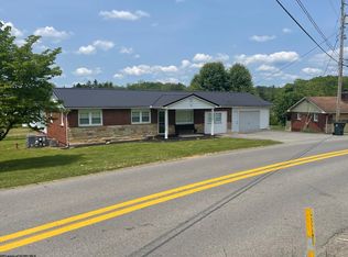56 Hickory Flat Rd, Buckhannon, WV 26201