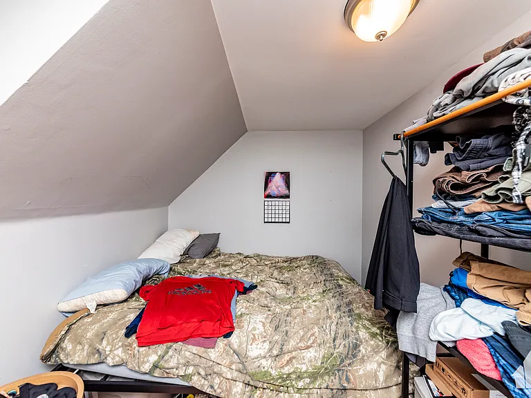1332 W Barry Ave #3 — Photo 15