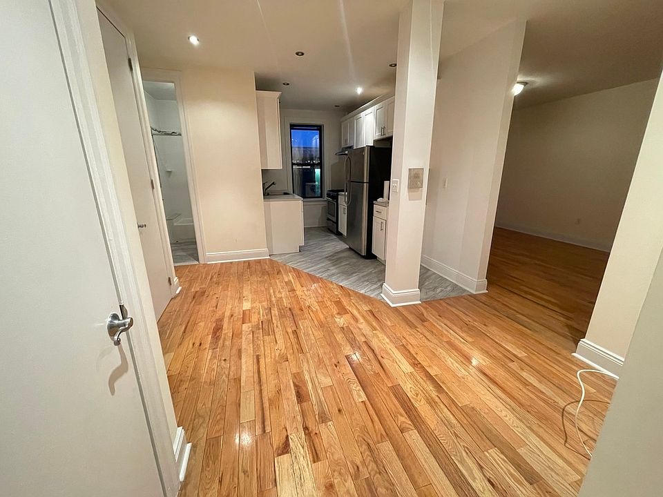 1st image of 30-17 Broadway #44