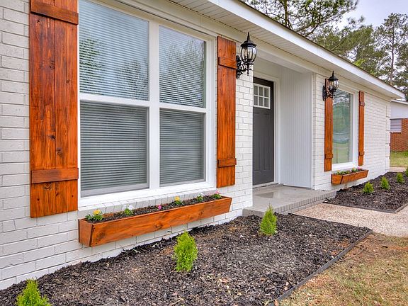 4th image of 2804 Cimarron Way
