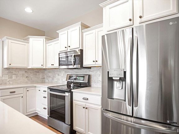 4th image of 8333 Wyatt Ct