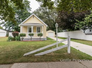 5469 Haughey Ave SW, Wyoming, MI 49548